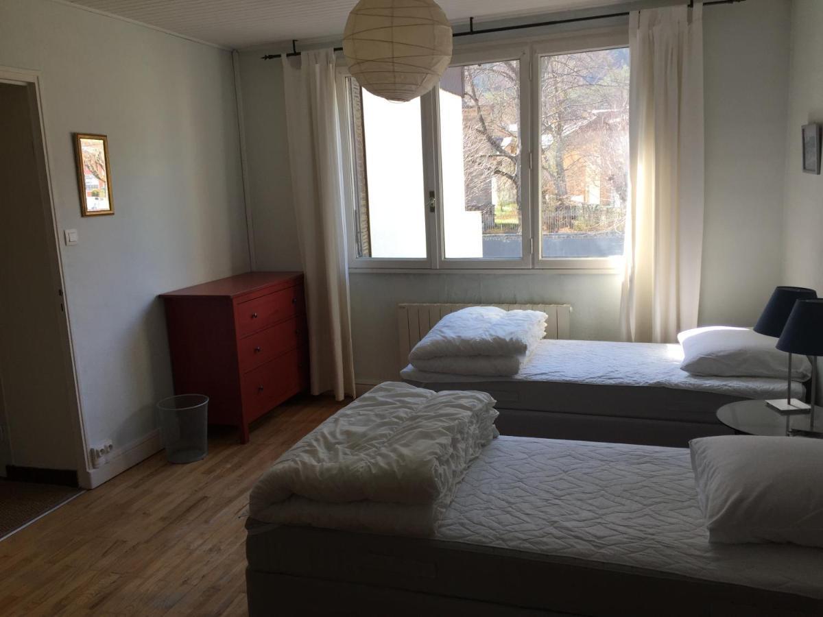 Superbe Appartement A Bourg D'Oisans Avec Terrasse Sud Le Bourg-d'Oisans Exterior photo